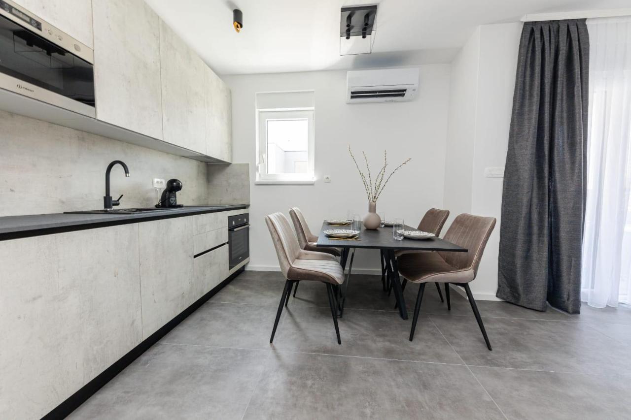Apartments Antico 特罗吉尔 外观 照片