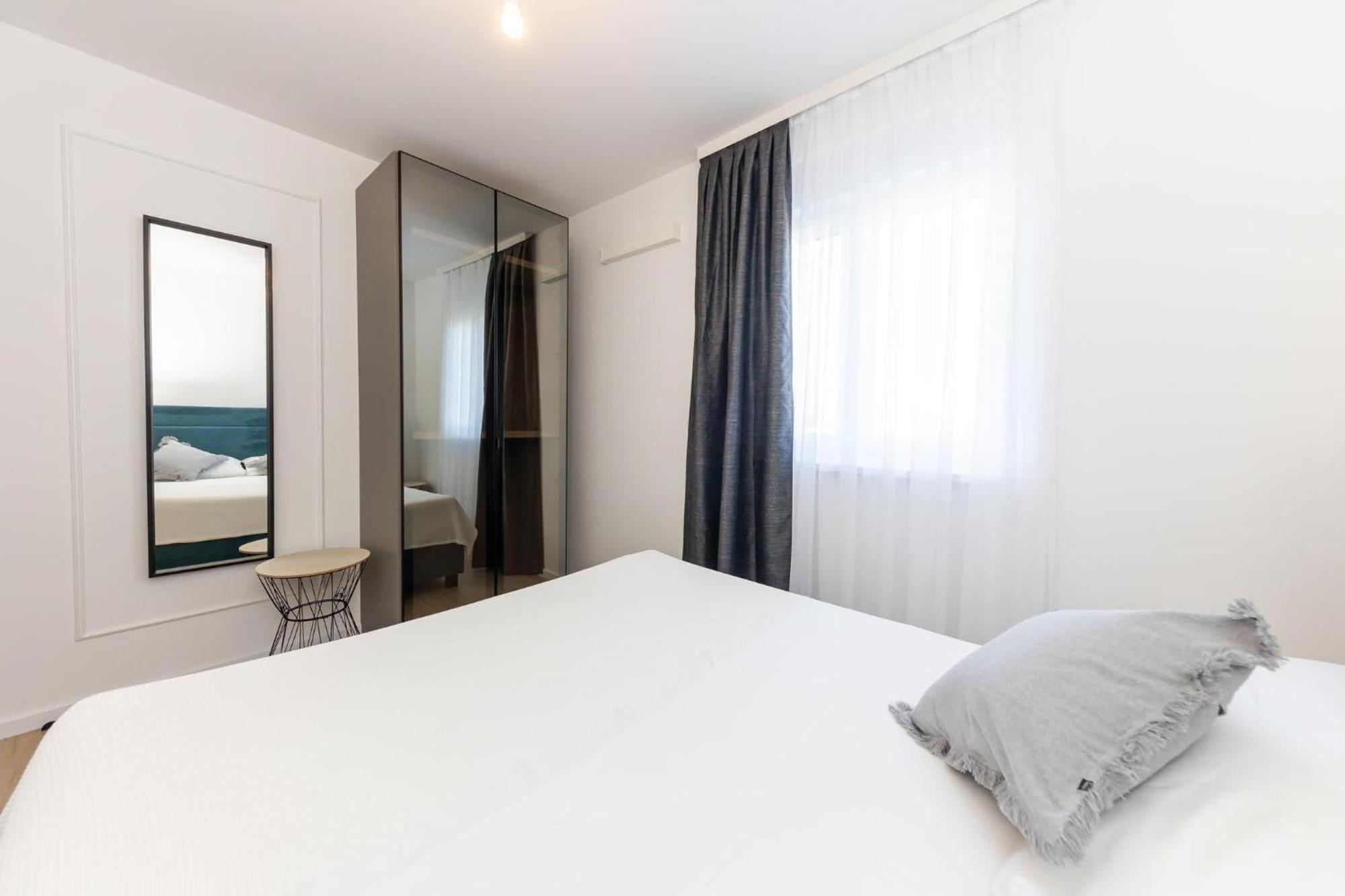 Apartments Antico 特罗吉尔 外观 照片